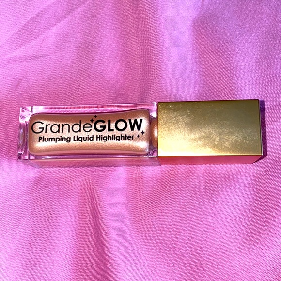 GrandeGlow plumping liquid highlighter - Picture 7 of 11